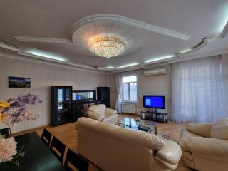 Winter Park apartment by Bakuapart - 7