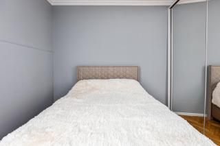 MaRKoS Elegant 2BR Apartment in Sololaki - 2