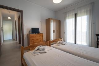 Villa Elva by RentalsPro - Metamorfosi Halkidiki - 1