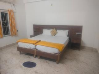 Aura Hotel - Bhubaneshwar - 4