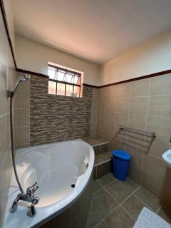 Heavenly Rhapta royals apartments - Nairobi - 4