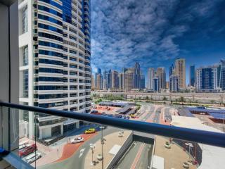 One Bedroom Apartment at MAG214 JLT by Al Sarya Holiday Home - Dubai - 4