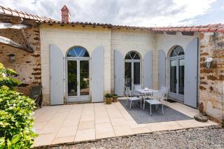 Logis La Tour - Gîte Orangerie - Saint-Laurent-de-la-Salle - 8