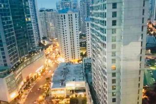 Cozy View BGC Staycation - 4