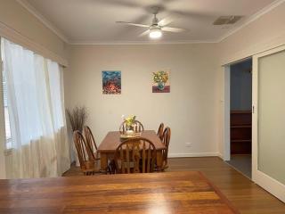 The Hidden Gem Exquisite 3BR Retreat in Berri - Berri - 8