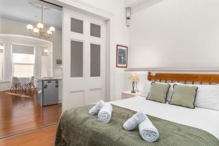 Timeless CBD Sanctuary - 1BR - Heart of Adelaide - 2
