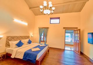 Vintage Inglenook Premium Ooty Bungalow by VOYE HOMES - Ooty - 4