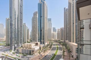 Stayis - Luxurious 1 BR Burj Khalifa View - Dubai - 5