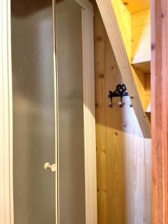 Studio Tiny en duplex - face télécabines - 3