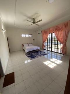 Mama Homestay Kampung Tapang Kota Bharu - 9
