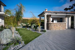 Rez de maison neuve Piscine WiFi Poolhouse en Pierre - 9