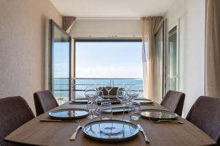 Agosta: Terrace with sea view - Luxury flat | By Airnest - Albitreccia - 4