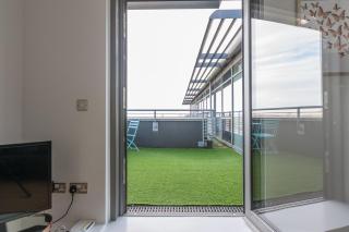 Luxurious penthouse apartment - 8