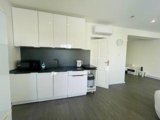 Central Apartment with Cathedral View - Košice - 1
