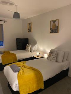 Crawley 2bed Apartament close to Gatwick Airport - Copthorne - 1