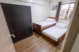 2BR Fully Air-Conditioned Staycation PLUS Free Parking - Manila - 5