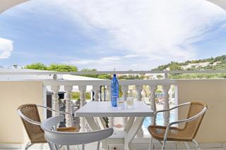 Sandy Maria studio 205 - 1