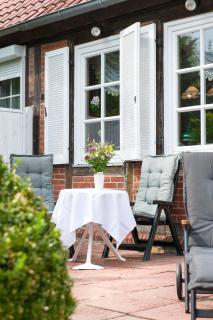 Elbwiesenhaus mit schönen Garten - 9