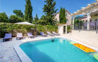 Beautiful Home In Opatija With Sauna - 3