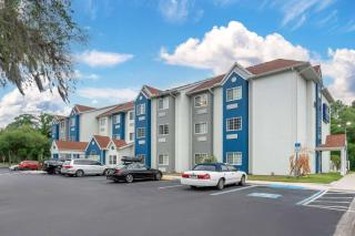 Microtel Inn & Suites by Wyndham Brooksville - Ridge Manor - 9