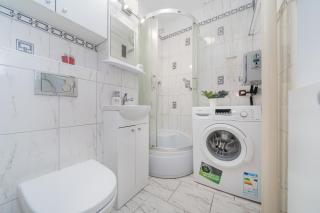 MGR Pokoje w samym Centrum Warszawy by Metro Rondo ONZ - SUPER Bed Year23 - Warsaw - 5