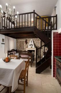 Orelia Cretan Deluxe Apartments - Kamilari - 4
