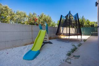 Villa Bay II near Medulin for 9 people with heated pool - playground & whirpool only 100 meters from the beach - Banjole - 5