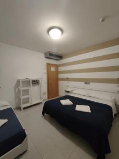 Hotel Villa Lina - Riccione - 6