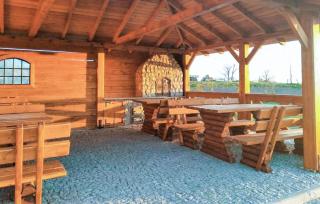 2 Bedroom Cozy Home In Gorklo - Gorklo - 1