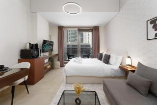 Dazzling studio in Sparkle Tower JBR by Suiteable - Dubai - 4