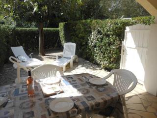 APPT 2 PIECES 21m2 + TERRASSE 26m2 REF 4052 - Le Castellas - 2