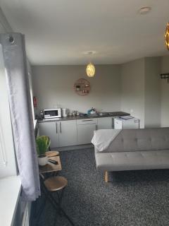 Happy Airfield Studio - Sandtoft - 7