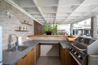 Villa Unica for 8 People in Central Istra, very quiet and luxurious retreat only 15 minutes from azure blue sea - 1