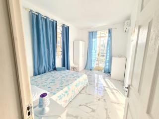 Anazli Villa - Grand Bay - 2