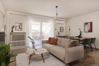 Modern Escape 2BR Apartment in Glyfada by UPSTREET - Atene - 0