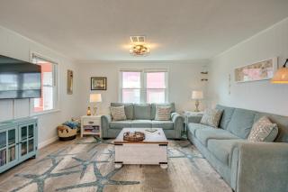 Updated Kitty Hawk Semi-Oceanfront with Ocean Views - Kitty Hawk - 9
