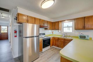Updated Kitty Hawk Semi-Oceanfront with Ocean Views - Kitty Hawk - 8