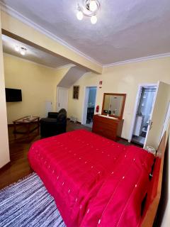 Danny's Seaside House - 6