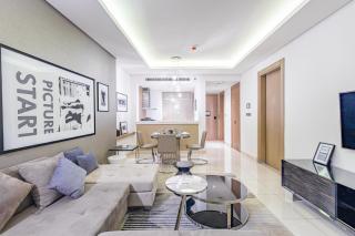 SuperHost - Dubai Dreaming Stylish 1BR, DAMAC Towers Paramount - Dubai - 3