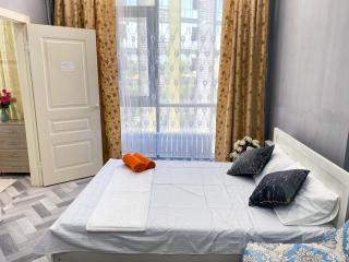 ЖК ASSEM PLAZA, с двумя кроватями и витражными окнами - 8