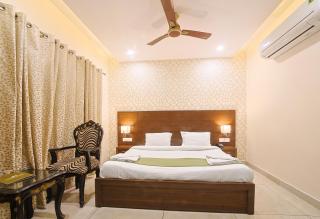 Hotel Green - Behind Parmarth Niketan - 2