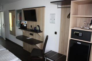 Hotel Blauer Karpfen - Oberschleißheim - 3