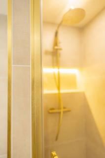 L’écrin de douceur pour 4/6 personnes + parking privé - Courbevoie - 9