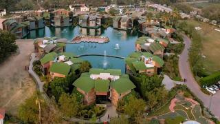 Neonz Resort & Club - 0