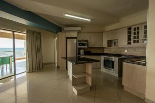 Saints View Resort Unit 24 - Uvongo Beach - 4