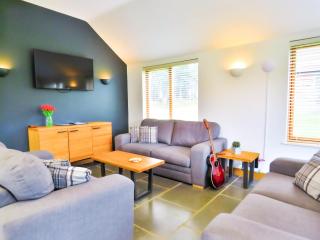 Hay's Wood Retreat - Holiday Cottages - North Runcton - 1