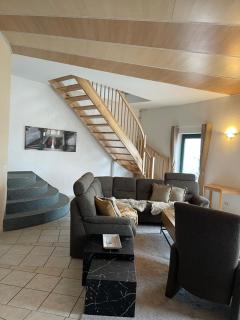 Großes Familienapartment mitten in der Natur - Neu Gaarz - 9