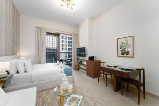 Breezy studio in Sparkle Tower JBR by Suiteable - Dubai - 9