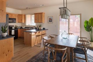 Luxury 3BR in Upscale Neighborhood Pet Friendly - Kanab - 1
