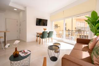 First line, 1min to sea, city center by 10ToSea - Fuengirola - 2